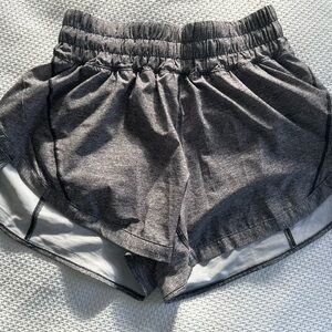 Lululemon Track That High Rise Lines short 3".